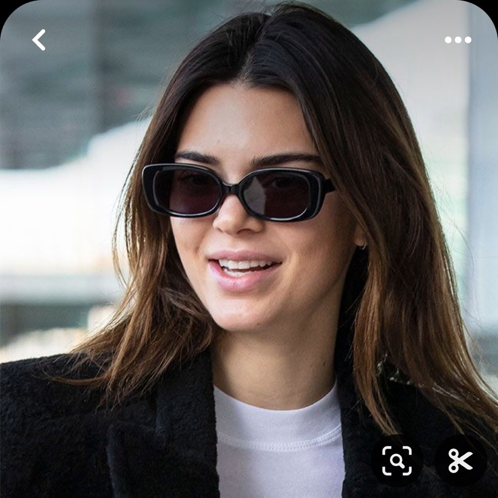 Velvet Canyon Zou Bisou Sunglasses in Black